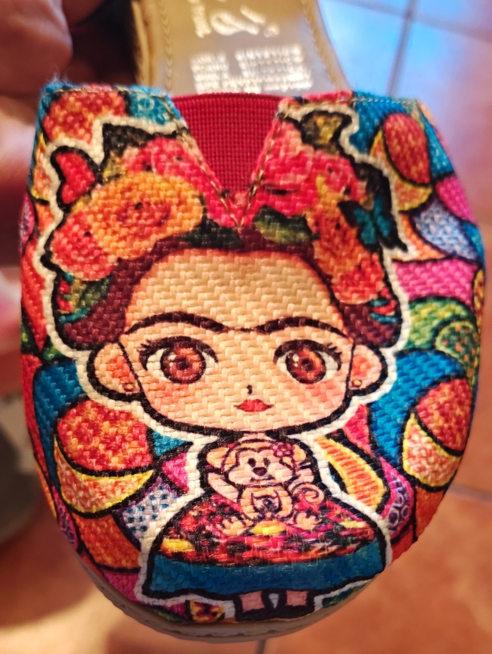Colorful Frida-Inspired Pink Patterned Sandals - Size 9 - Picture 2 of 8
